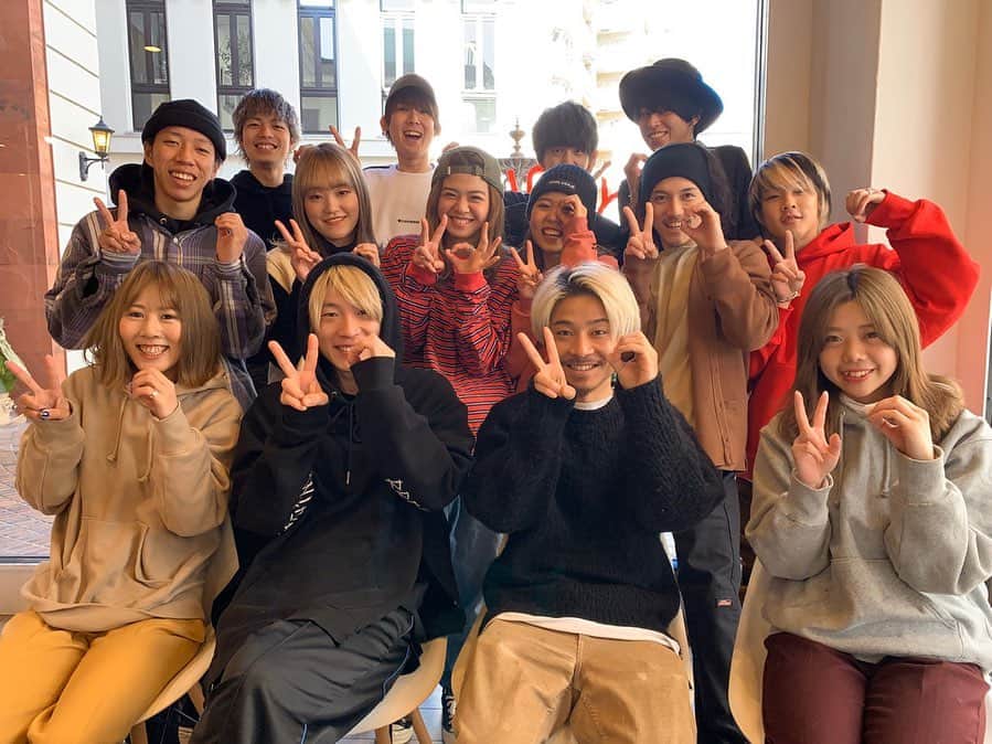 高木琢也さんのインスタグラム写真 - (高木琢也Instagram)「OCEAN TOKYO全8店舗 本日より営業しております💇‍♂️💇‍♀️ 何事にも全力で一生懸命頑張りますのでよろしくお願いします‼️ カッコよく、かわいくしてはじめましょう🤩❤️ 本年も宜しくお願い致します✌️ #OCEANTOKYO #2020 #START」1月5日 12時52分 - takagi_ocean