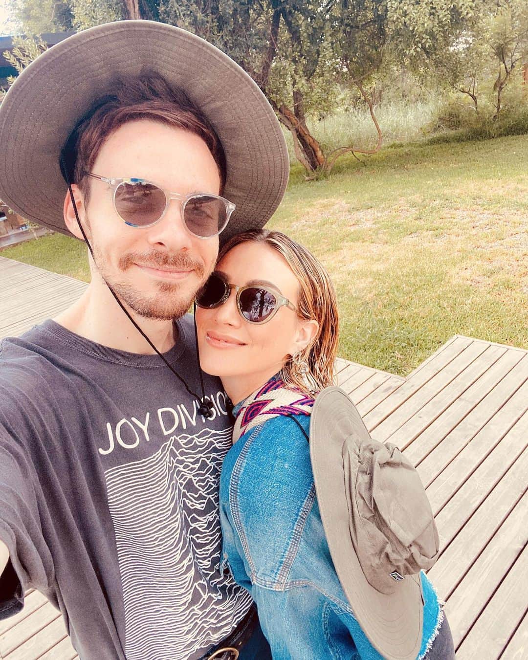 マシュー・カマのインスタグラム：「This place is unreal...」