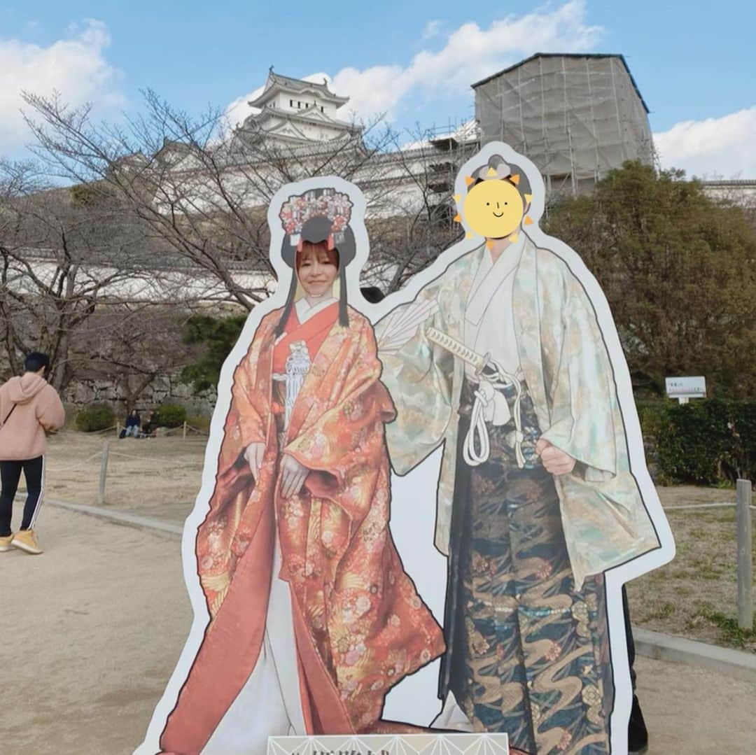 矢口真里さんのインスタグラム写真 - (矢口真里Instagram)「お正月から姫路城に行けてなんだか縁起が良いなと感じました🏯✨ どどーーーん！！っと威厳があって本当にかっこよかったです😂✨ #夫ちゃんの故郷」1月5日 14時20分 - mariyaguchi_official