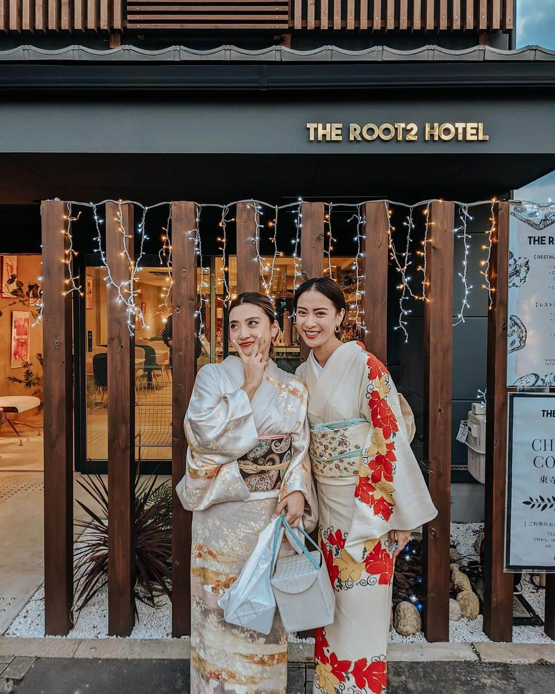 植野有砂さんのインスタグラム写真 - (植野有砂Instagram)「Stayed at the hotel I produced in Kyoto @the_root2_hotel 🏩you can even just visit for coffee and THE AMAZING FRENCH TOAST 🥺🤤💕お正月の京都ももちろん、私がプロデュースさせていただいたホテルTHE ROOT2 HOTELに泊まったよ❤️カフェやレストランだけのご利用もできます！そしてまじでここのフレンチトースト食べてみてほしい🤤毎日食べてもっと太ったと思う！笑 朝ごはんも和食洋食選べるんだ💜今回は102と303に泊まったよ💕　#京都ホテル #kyoto #京都」1月5日 14時17分 - alisaueno