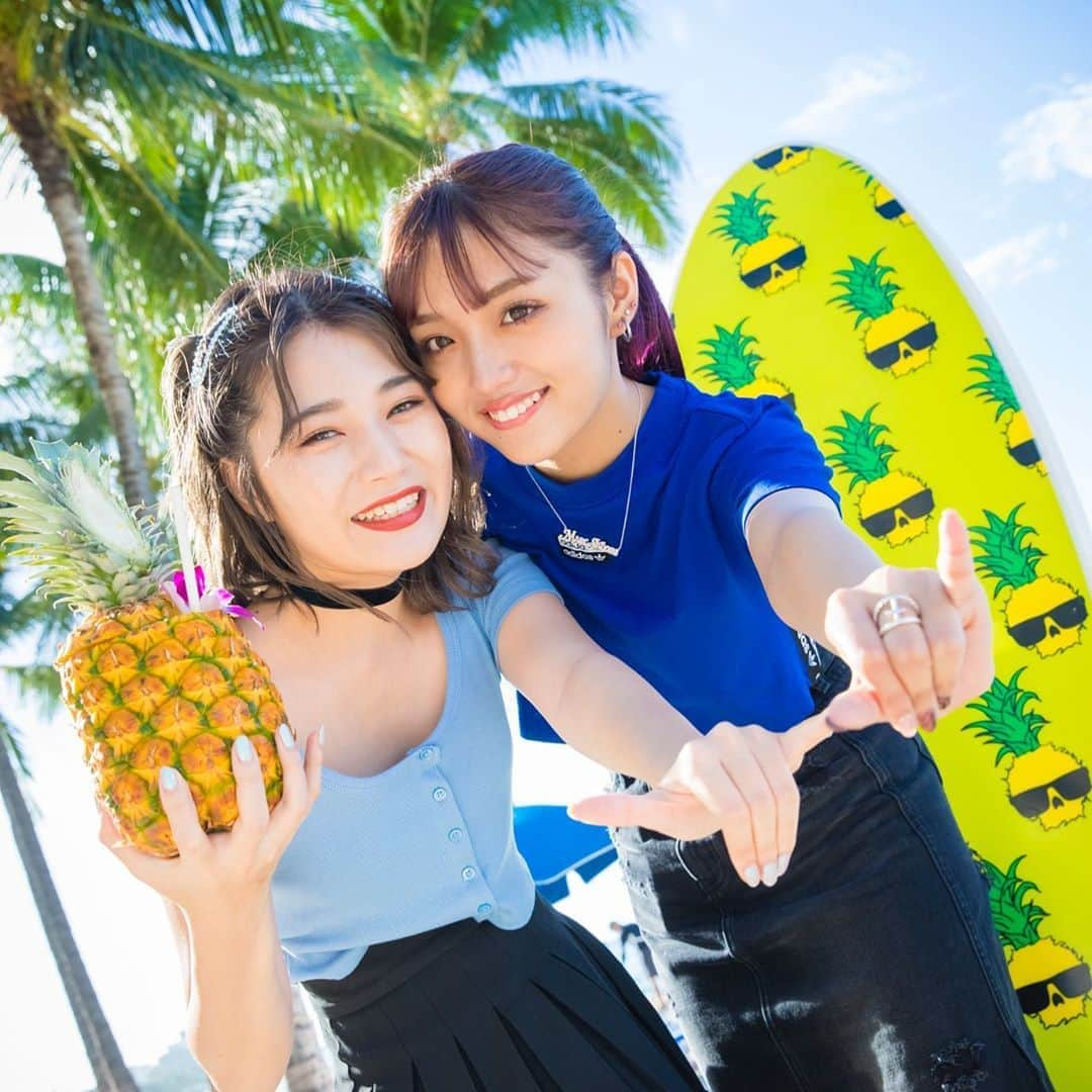 Popteenさんのインスタグラム写真 - (PopteenInstagram)「ねおばびinハワイ🌈🌴🏄‍♀️ 2人にやりたいことを聞いて、とことんやりつくした、2泊4日のD-UP×Popteenつけまプロデュース争奪バトルごほうび旅行💗笑いあり、ハプニングあり、涙ありのねおばびの旅動画をPopteen TVで公開中〜😻😻😻 ・ ねおんつぇる、ほのばび、のんのん3人のプロデュースつけま『FOLLOWME』は全国のドン・キホーテで先行発売中🥺🎀 #popteen#dup#つけま#バトル#プロデュース#ハワイ#旅行#ねおんつぇる#ほのばび#のんのん#のんのんは学業優先のためお留守番#フォロミー#フォロミーつけま#ナチュラルつけま#モデルプロデュース#つけまメイク#アイメイク#セルフメイク」1月5日 14時47分 - popteen_official