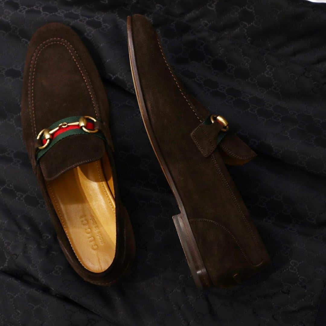 Vintage Brand Boutique AMOREさんのインスタグラム写真 - (Vintage Brand Boutique AMOREInstagram)「Gucci Sherry Line Bit Loafers ▶︎Free Shipping Worldwide✈️ ≫≫≫ DM for more information 📩 info@amorevintagetokyo.com  #AMOREvintage #AMORETOKYO #tokyo #Omotesando #Aoyama #harajuku #vintage #vintageshop #ヴィンテージ #ヴィンテージショップ #アモーレ #アモーレトーキョー #表参道 #青山 #原宿#東京 #gucci #vintagegucci  #ヴィンテージ #シャネル #ヴィンテージシャネル #amoreomotesando #アモーレ表参道 #amoregentleman #アモーレジェントルマン」1月5日 14時56分 - amore_tokyo