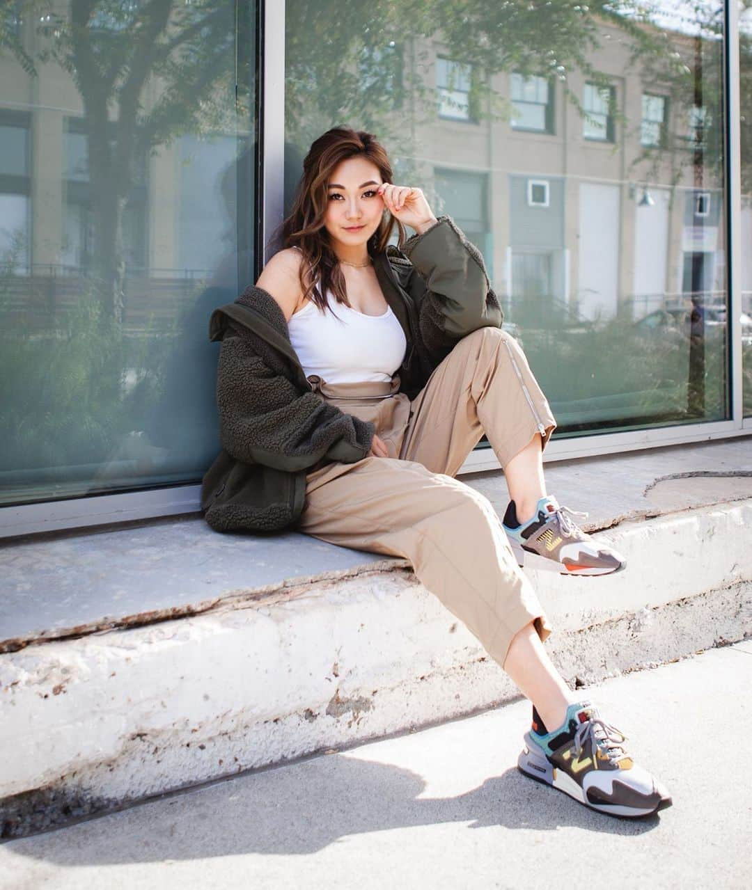 福原かれんさんのインスタグラム写真 - (福原かれんInstagram)「Who else is here for the 90’s revival?Thank you for the cool new pair of sneaks @bodega ⚡️🤩」1月5日 15時00分 - karenfukuhara