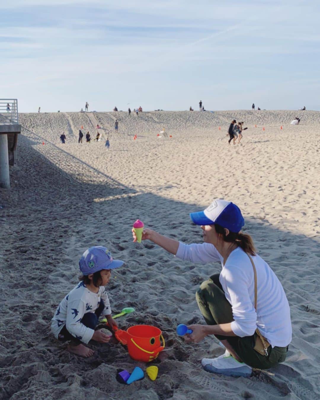 高木りなさんのインスタグラム写真 - (高木りなInstagram)「お砂遊びが大好きです💓 모래놀이 사랑💛」1月5日 15時12分 - rinasvoyage