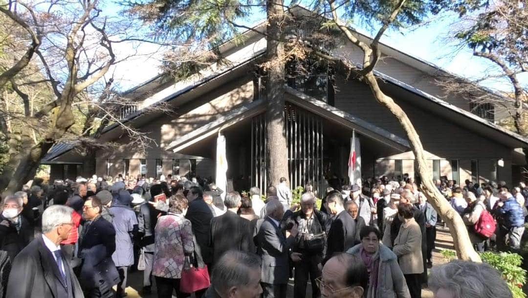 公益財団法人モラロジー研究所のインスタグラム：「1/5、柏キャンパスにて、令和となって最初の「年賀の集い」を開催。約1300人の会員が参集されました。 #新春 #年賀 #モラロジー  #令和初」