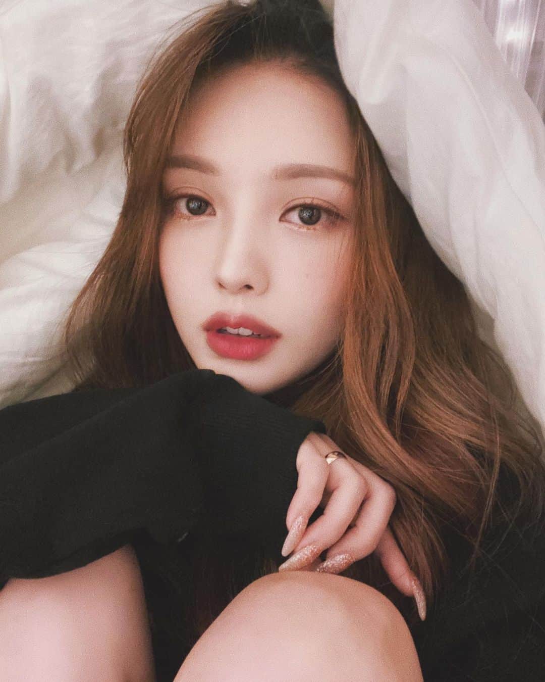 ポニーのインスタグラム：「오늘부터 다시 힘내자」