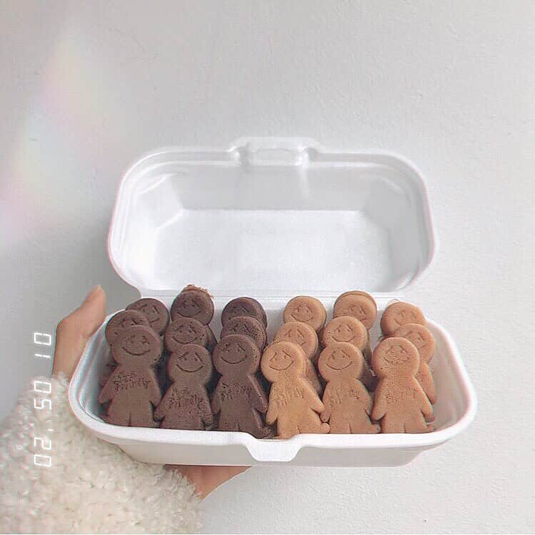 「SNOW」顔認識カメラアプリのグルメインスタ