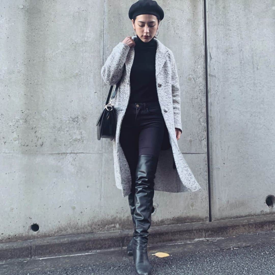 ジェイミー夏樹さんのインスタグラム写真 - (ジェイミー夏樹Instagram)「久々私服♩ やっぱり黒って落ち着く、、 #ootd #winter #fashion」1月5日 17時01分 - jaimie__official