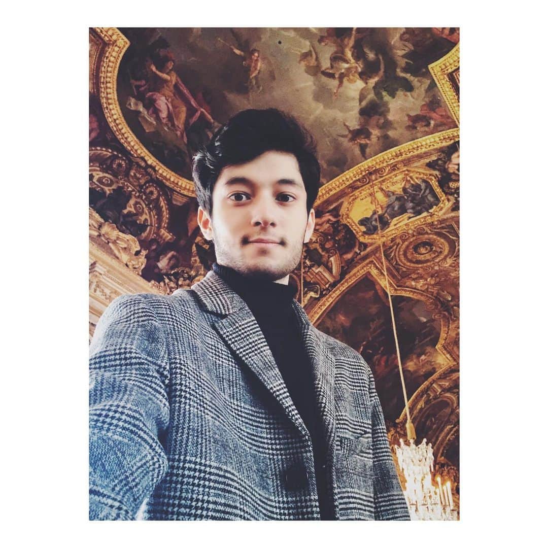長田翔恩のインスタグラム：「#versailles ☦︎」