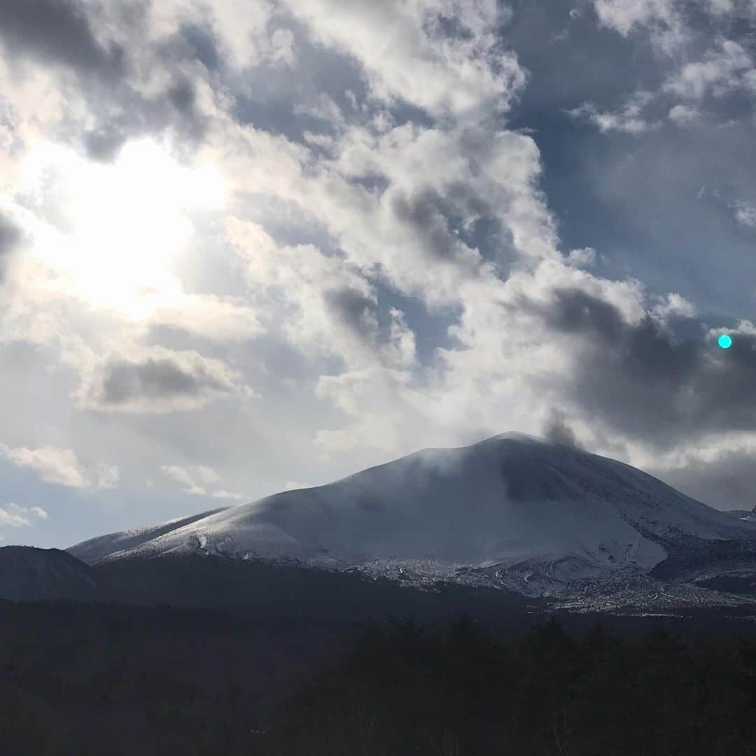 しんのすけさんのインスタグラム写真 - (しんのすけInstagram)「#しんのすけ そこに山があるから」1月5日 17時54分 - shinnosuke_burninghead