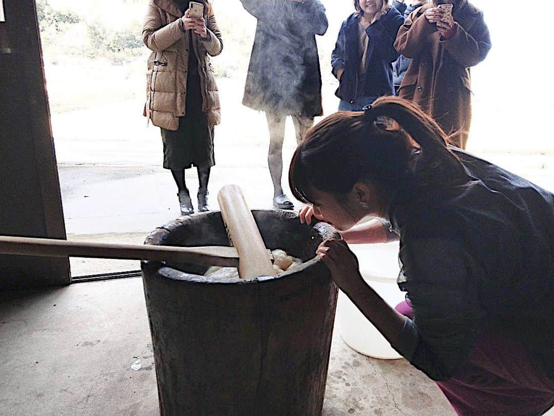 渕上里奈のインスタグラム：「⁑ 餅つき」