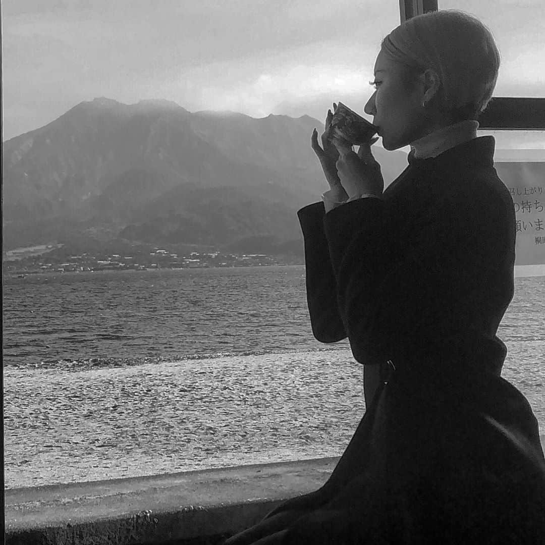 浅野琳のインスタグラム：「... 故郷があるって本当に幸せなこと また今年も揉まれてこよう 本日、東京戻ります #鹿児島 #故郷　#浅野琳」