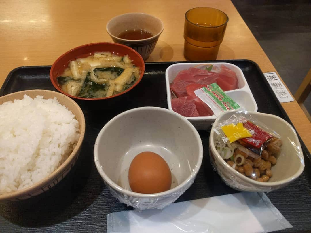 越中睦士さんのインスタグラム写真 - (越中睦士Instagram)「亀戸「わが家の食堂」最強説 ★★★★★ #わが家の食堂　#亀戸」1月5日 18時57分 - makotokoshinaka