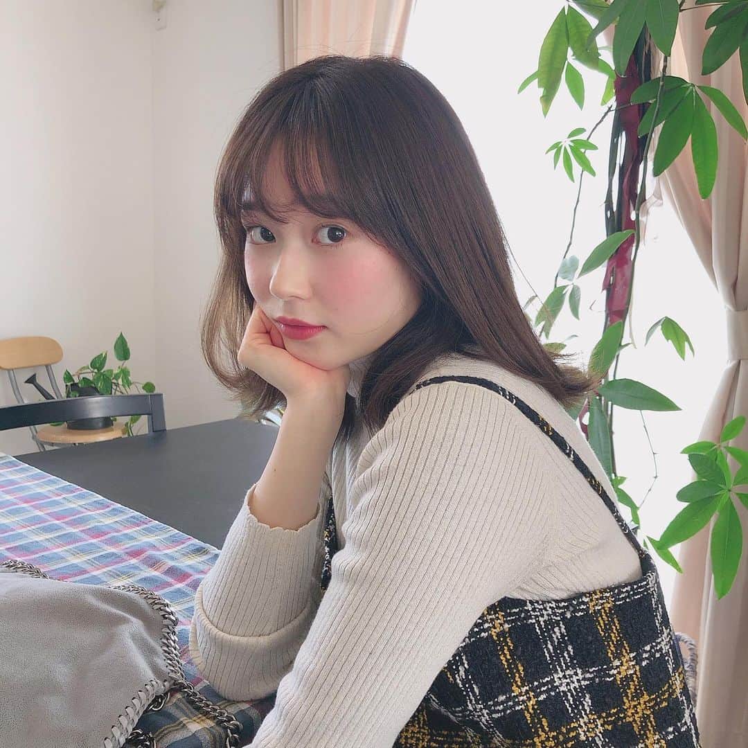 小原星のインスタグラム：「2020年になってしまった🎍🎌❤️ . #一瞬だったお正月休み #帰省 #実家 #仲良し家族 #2020年 #年末年始 #今年こそ #たくさんお出かけしたい🥰」