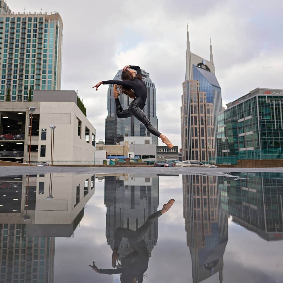 Lily Saito (齊藤莉理)のインスタグラム：「WE BACK!!! #Nashville 🙌🏼 |📸 @nashvillephotographer |」