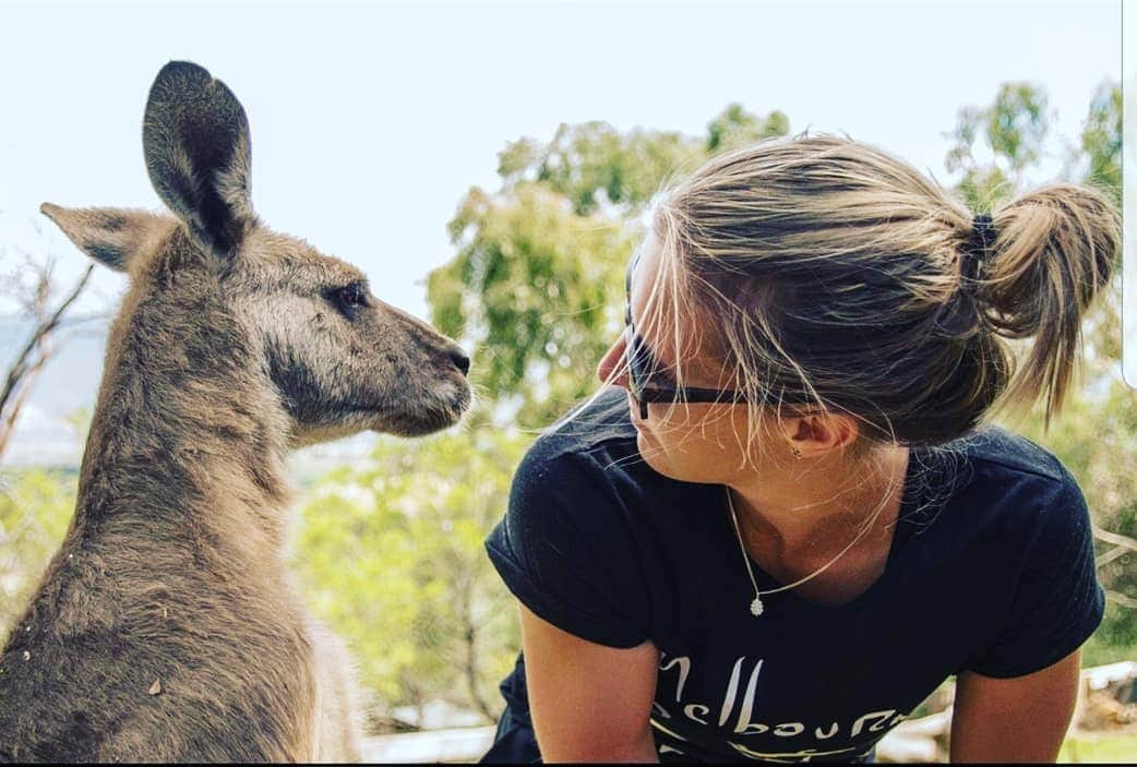 キルステン・フリプケンスのインスタグラム：「Devasted and heartbroken about what is happening to 1 of my favorite countries in the world.. So many people lost their homes and loved ones, over 500 million animals were killed those past weeks.. I'm just speechless.. It can not replace what is gone or what has been killed.. But let's try and raise as much money as we can together. Every little bit helps.. https://www.redcross.org.au/tennis  #Aces4BushfireRelief #wta4love」