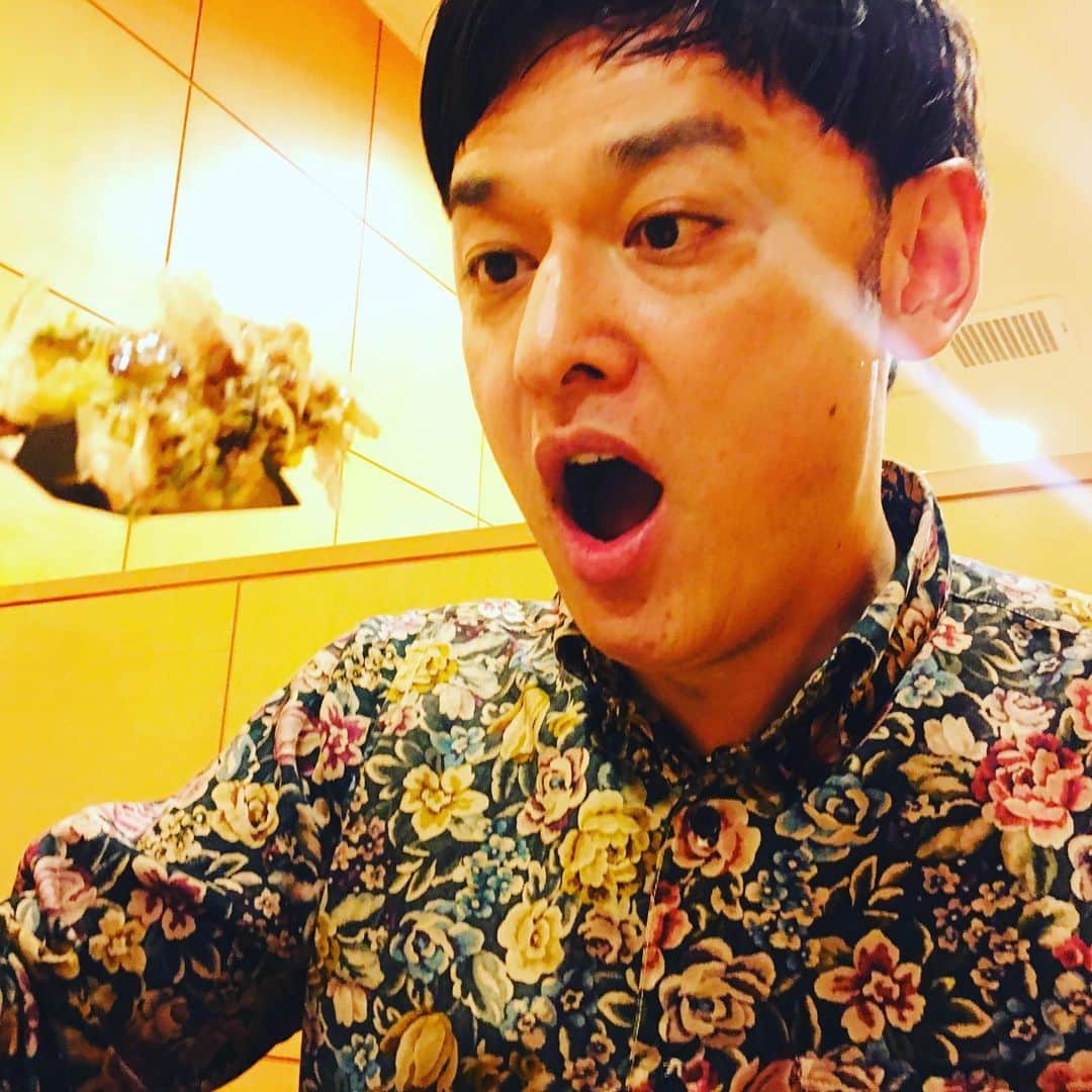 宮田麺児さんのインスタグラム写真 - (宮田麺児Instagram)「餃子にお好み焼き」1月5日 22時04分 - miyatamenji