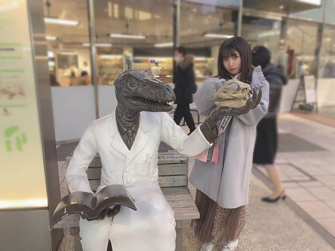 久保怜音さんのインスタグラム写真 - (久保怜音Instagram)「﻿ …🦖🔎﻿ ﻿ #何だろう﻿ #恐竜博士 ？？﻿ #発見 ！！！」1月5日 22時06分 - satone_kubo