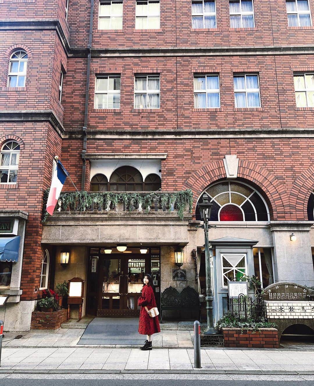 福岡聖菜さんのインスタグラム写真 - (福岡聖菜Instagram)「館  明治の西洋館を再現した #馬車道十番館　は お店の雰囲気もメニューもとっても素敵だったなぁ。。 * * 食後のコーヒーを飲むのが 1番好きな時間で読書も話も弾むのです…☕️ * *  #haluhiroine のワンピースも ようやく着られて大満足な みなとみらいのおでかけでした〜 * #喫茶店　#カフェ巡り #カレー　#コーヒー  #みなとみらいカフェ　#横浜カフェ　#馬車道十番館」1月5日 23時13分 - seina___ff