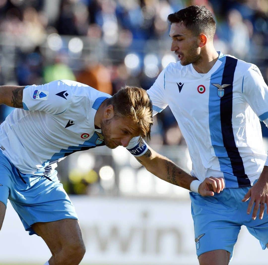 ダニロ・カタルディのインスタグラム：「Vittoria fondamentale💙 @official_sslazio」