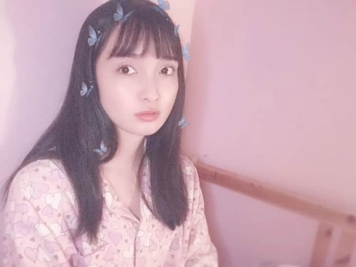 奥村佳恵のインスタグラム：「🌙🦋💤 #goodnight」