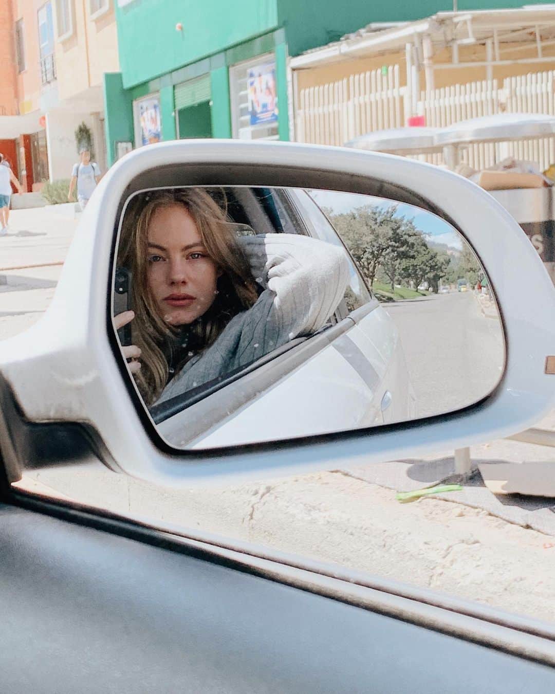 Annabel Smitさんのインスタグラム写真 - (Annabel SmitInstagram)「Taking a new road trip almost every day here in Colombia 🤍 so so happy to be here」1月6日 1時50分 - annabelsmitt