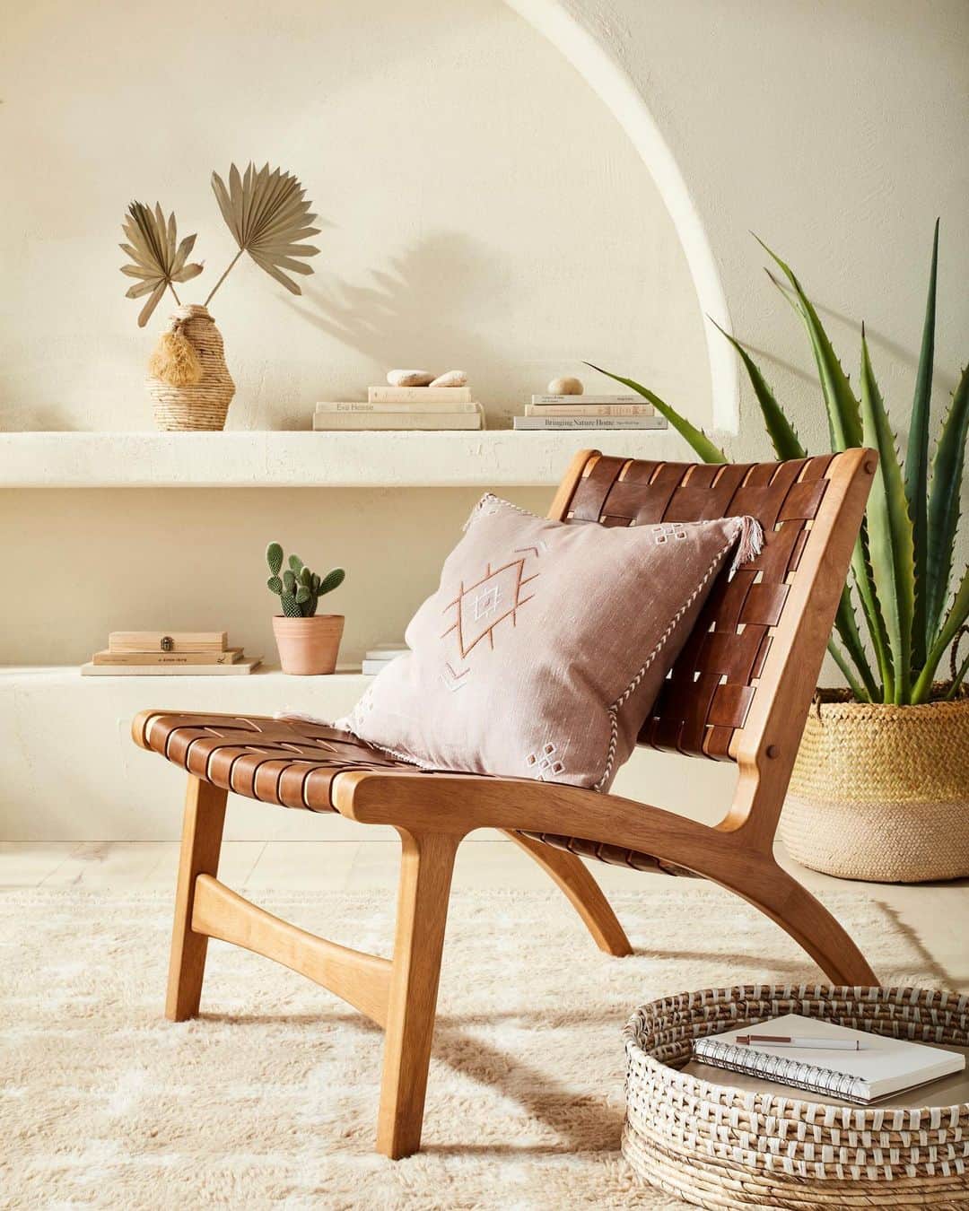 Target Styleのインスタグラム：「Sit here and stay awhile. ☀ #Opalhouse」