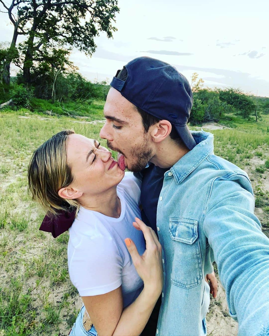 ヒラリー・ダフさんのインスタグラム写真 - (ヒラリー・ダフInstagram)「Moonin’ n swoonin’」1月6日 3時19分 - hilaryduff