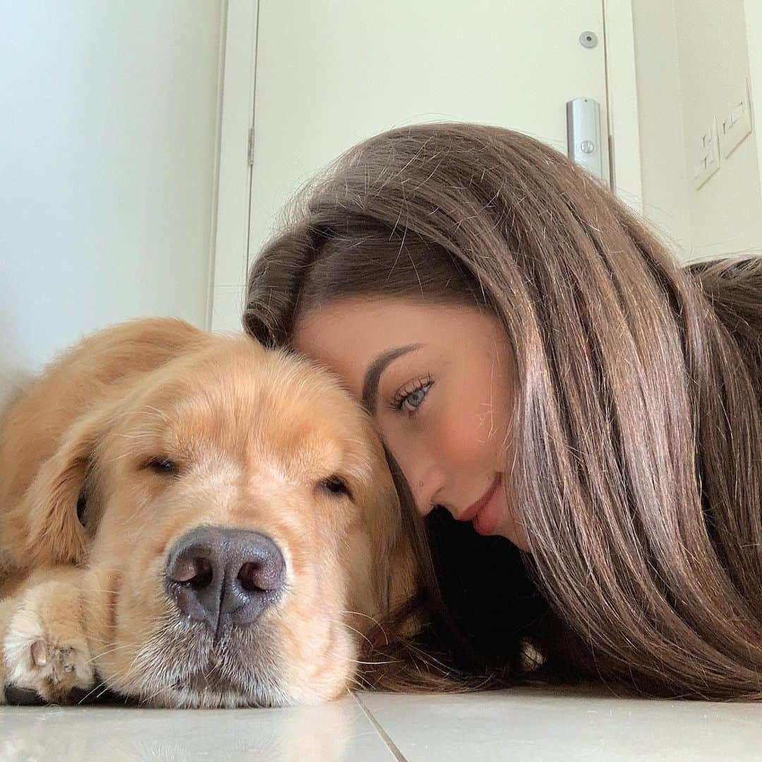 Bruna Unzuetaのインスタグラム：「Um cheeeiro no Fonsin ❤️」