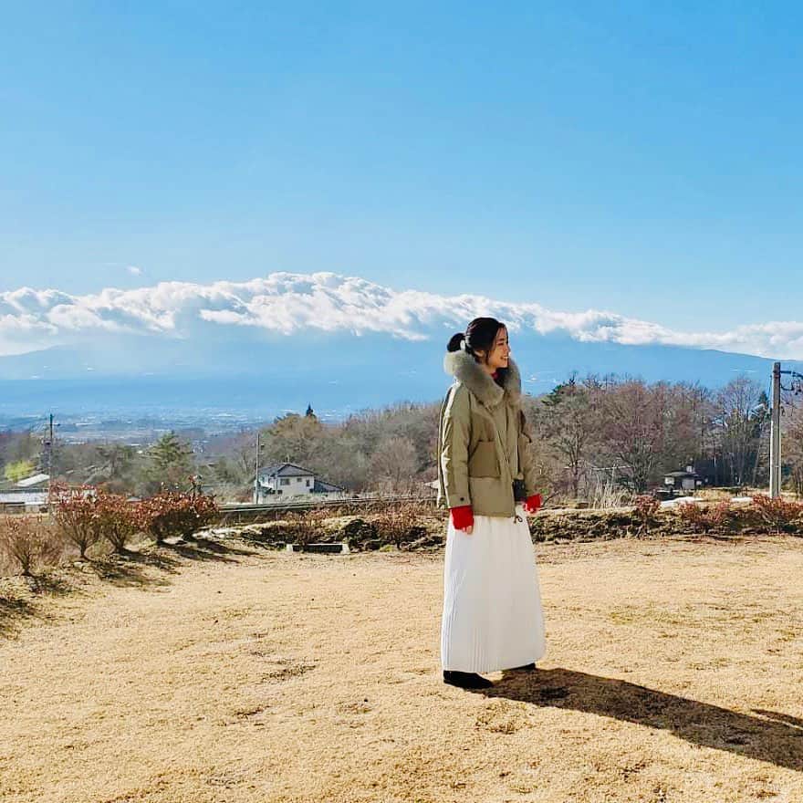 夏目愛美のインスタグラム：「♡ 🎍2020🎍 明けましておめでとうございます 年末年始は軽井沢で過ごしました。 また今日から始動して行きますので 本年も宜しくお願い致します^_^ #2020 #軽井沢 #感謝」