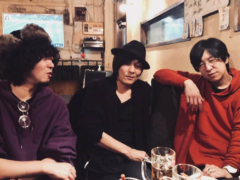 ホリエアツシさんのインスタグラム写真 - (ホリエアツシInstagram)「やっとまともに人に会ったんだね🍻 #新年会」1月6日 12時43分 - a.horie