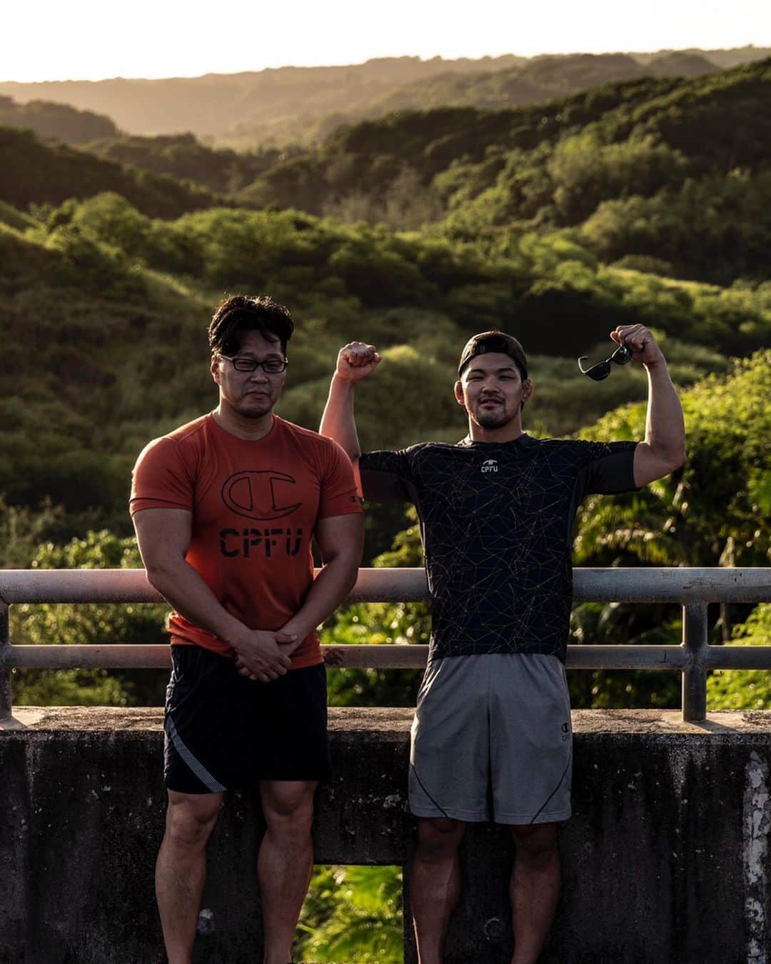 大野将平さんのインスタグラム写真 - (大野将平Instagram)「muscle man💪 @moritagram1971  @tep1071  #champion#championjp#cpfu#guam#training#camp」1月6日 13時13分 - ono0203