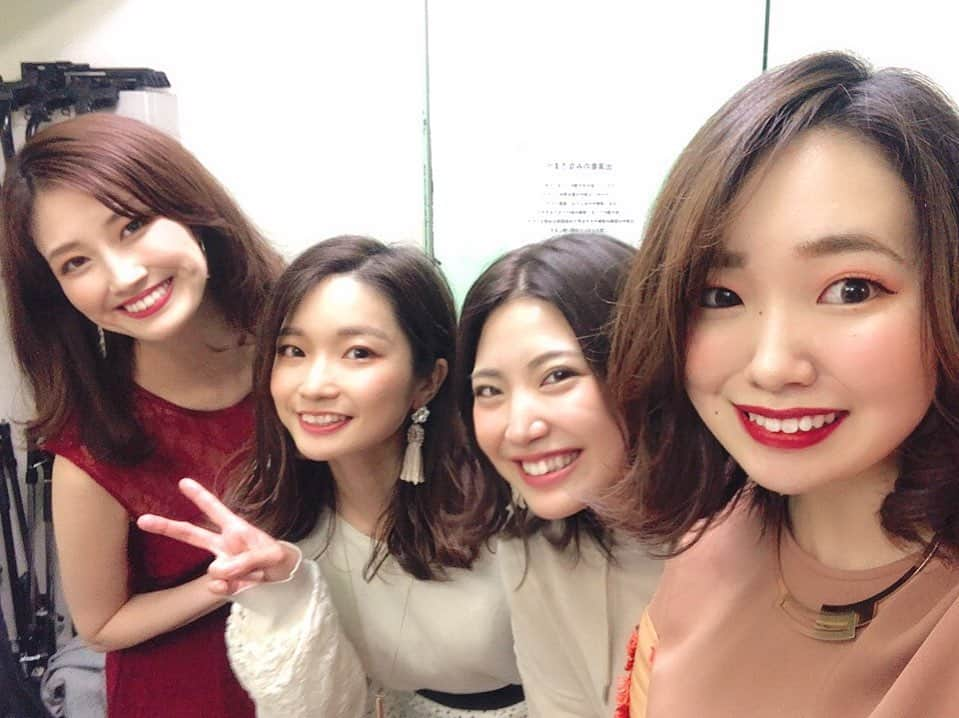 彩花まりさんのインスタグラム写真 - (彩花まりInstagram)「. ‪『すーとむかえぽんの紅白歌合戦！？その５』‬ . ‪ありがとうございました😊 .‬ ‪誘ってくれた陽子ちゃん（あ。むーさん。笑）‬ ‪すーさん‬ ‪ひーさん‬ ‪ヤス‬ ‪ケントくん‬ ‪恵比寿天窓.switchの皆様 .‬ ‪そしてご来場いただきましたお客様‬ ‪あたたかく迎えてくださりありがとうございました🙇‍♀️🙇‍♀️‬ . ‪またお会いできますように♡‬ . . #彩花まり #歌い初め #紅組優勝 #やったね #よーこちゃんありがとう　#ご投票いただきました皆様ありがとうございました♡ #とっても楽しかったです☺️」1月6日 13時26分 - _mari_ayaka