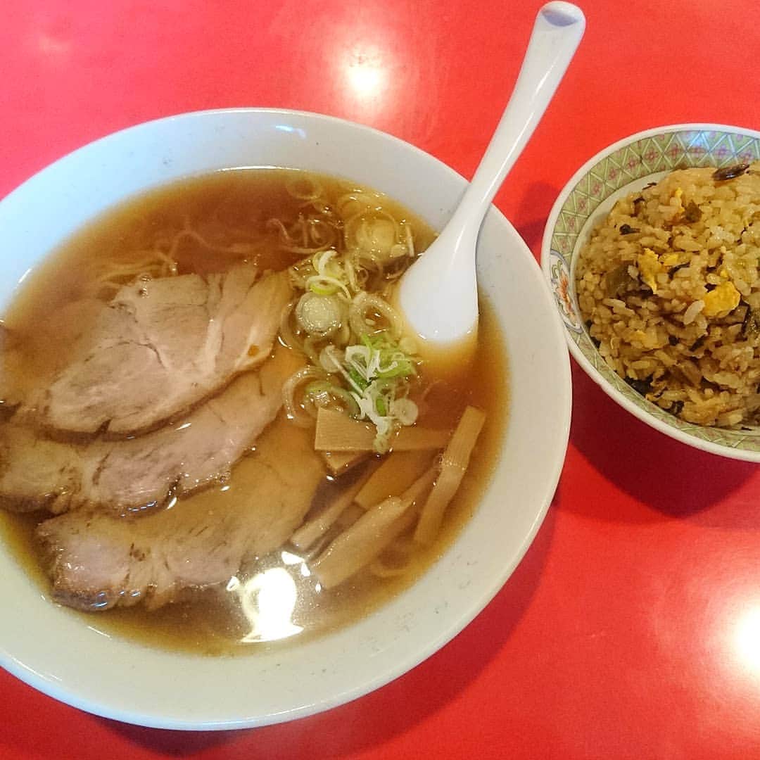 新山大のグルメインスタ