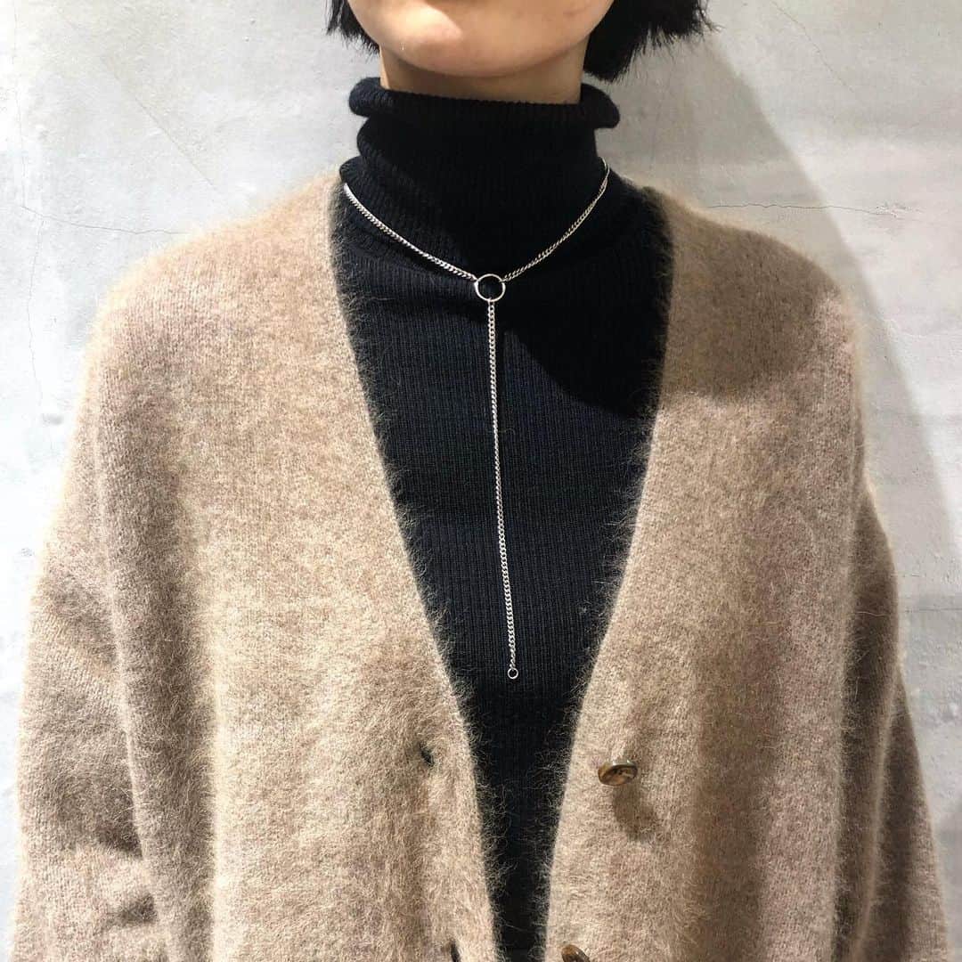PalinkAのインスタグラム：「Recommend item. . ✔︎necklace&choker/JUSTINE CLENQET ¥9,000+tax→30%off¥6,930+tax . ✔︎ raccoon knit cardigan ¥22,000→40%off¥13,200+tax  #palinka#パリンカ#justineclenquet #choker #necklace#ラクーンカーディガン#raccoon」