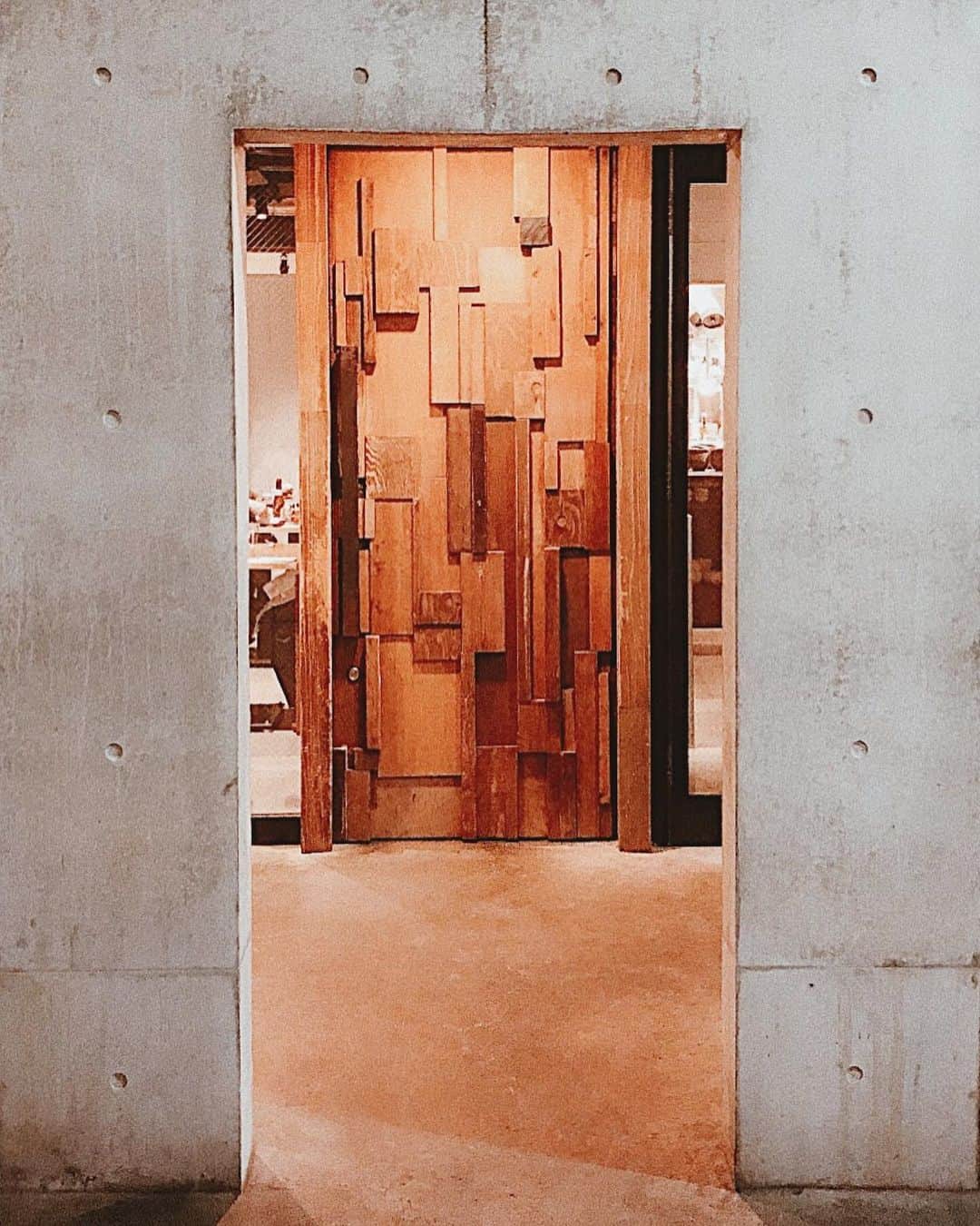 須田朱音のグルメインスタ