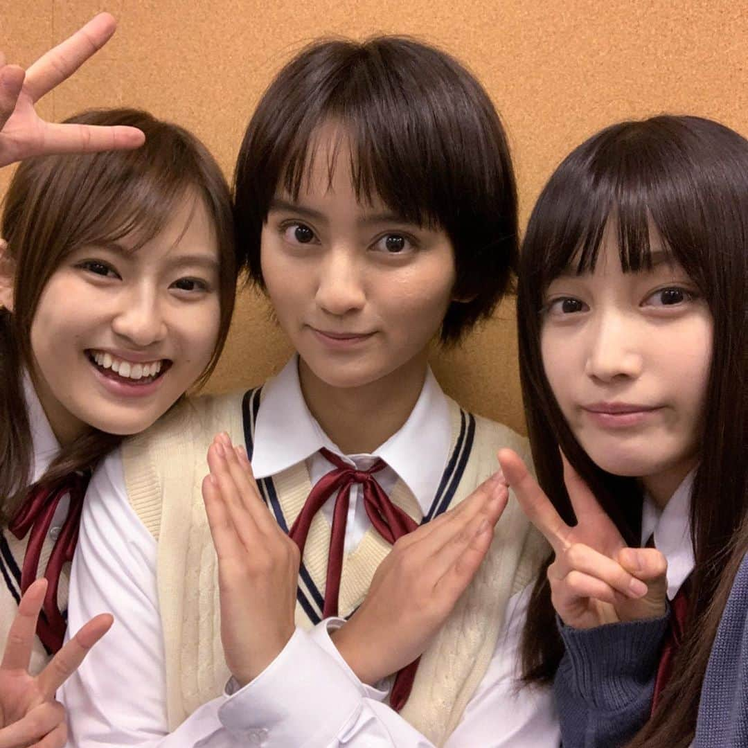 中村ゆりかさんのインスタグラム写真 - (中村ゆりかInstagram)「#女子高生の無駄づかい  和気あいあいとした現場で、とにかく笑いが絶えないです！ ドラマの方も是非、見てくださいね！ #岡田結実 #恒松祐里 #中村ゆりか」12月13日 21時40分 - yurikanakamura_official