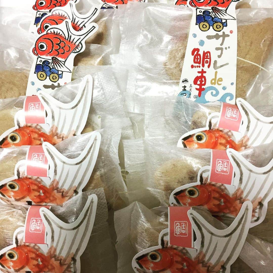 田井弘子さんのインスタグラム写真 - (田井弘子Instagram)「#新潟  #巻 #鯛車  お菓子も、漬物も、自販機も、鯛車推し💕 可愛いし、美味しい☆  お米や日本酒も、間違いない美味しさでした‼️ ごちそうさまですっ‼️」12月13日 22時36分 - hirokotai