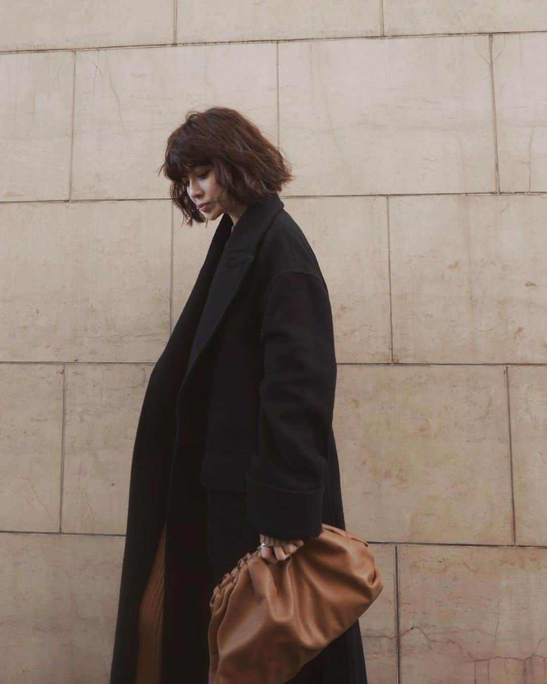 JUNNAのインスタグラム：「【MEMBERS SALE】  ETRÉ TOKYO ONLINE STOREでは、 ONLINE STORE 会員様限定 MEMBERS SALEを開催いたします。 ・ ・ ・ 🗓スケジュール 12/16(月)0:00 ~ 12/22(日)23:59  12/14(土)23:59までに会員登録頂いたお客様へ メールにてご招待いたします。  お得にお買物できるチャンス ぜひこの機会にご登録ください😌  #etretokyo #2019ETREaw」