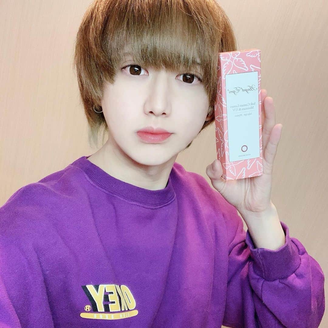 ゆーちゃそ王子さんのインスタグラム写真 - (ゆーちゃそ王子Instagram)「ひっさびさにカラコン付けてみたよ👀 普段付けないけどこれなら 盛れるし自然だしありかも😝 ・ みんなもチェックしてみてね😋✌️ ・ ・ エンジェルアイズ 商品番号:a-1-agluvmtry ・ ・ ・ #エンジェルスタイル #ASカラコン #エンジェルアイズUVモイスト #ヴィヴィッドブラウン #colorcontacts #カラコン #カラコンレポ #カラコンレビュー #カラコン着画 #カラコン通販」12月13日 15時42分 - yuchaso_prince