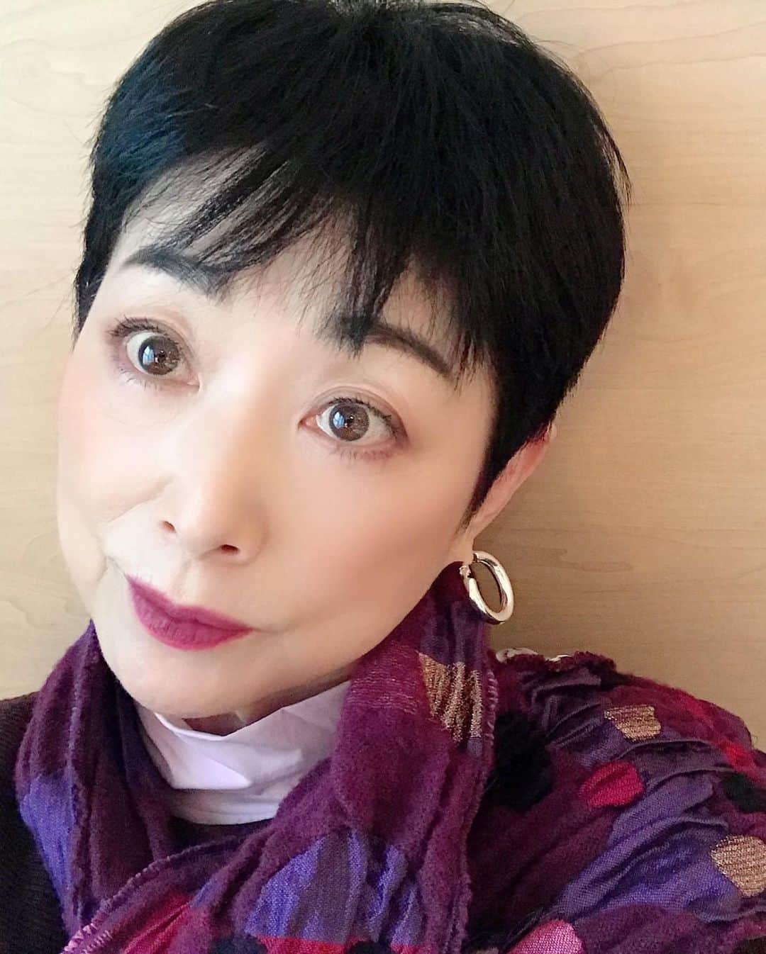 小川知子さんのインスタグラム写真 - (小川知子Instagram)「#ソウル#マスク  マスクはいつも沢山買います〜。 ちょっと小休憩」12月13日 16時16分 - tomoko_ogawa_