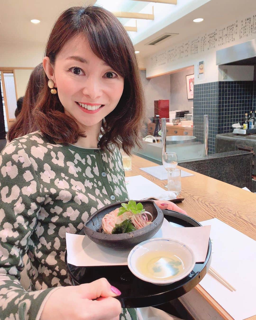 荒生暁子のグルメインスタ