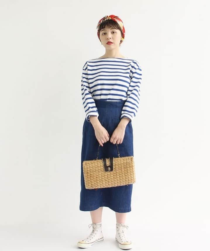 Dot&Stripes CHILDWOMANさんのインスタグラム写真 - (Dot&Stripes CHILDWOMANInstagram)「.﻿ 2020 SS﻿ Recommend item﻿ ﻿ ラッセルボーダー ボートネック長袖﻿ ﻿ ¥6.900+tax.﻿ ﻿﻿ #dotandstripeschildwoman ﻿ #childwoman﻿ #myfav﻿」12月13日 16時45分 - dot_and_stripes_official