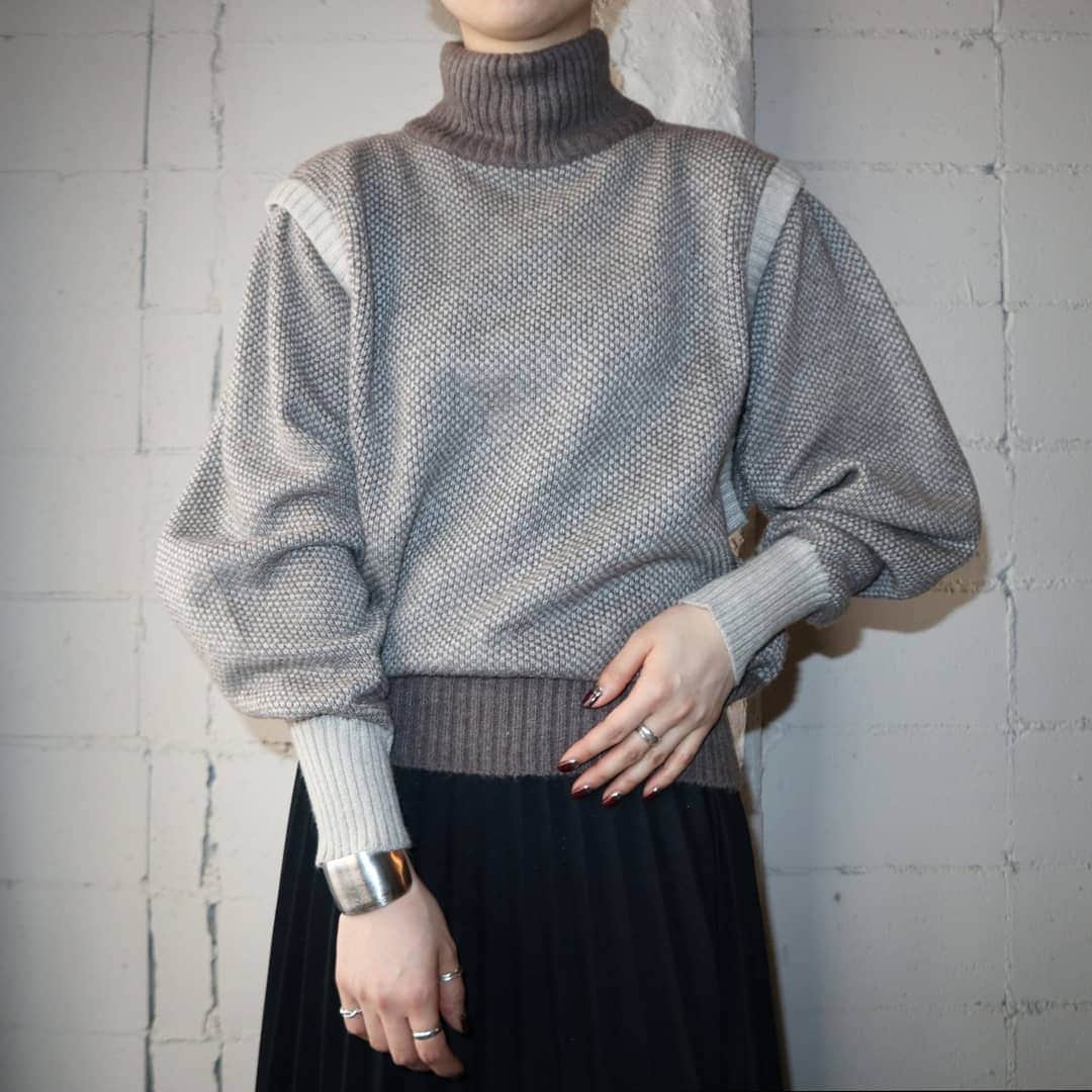 吉祥寺 古着屋 Orfeoのインスタグラム：「ONLINE SHOP 新商品UPしました！  #orfeo #kichijoji #tokyo #vintage #used #fashion #coordinate #outfit  ONLINE SHOP掲載商品は基本的に店頭販売はございませんのでご了承ください。 お問い合わせはONLINE SHOPからのメール、またはインスタグラムのプロフィール記載のメールよりお願い致します。」