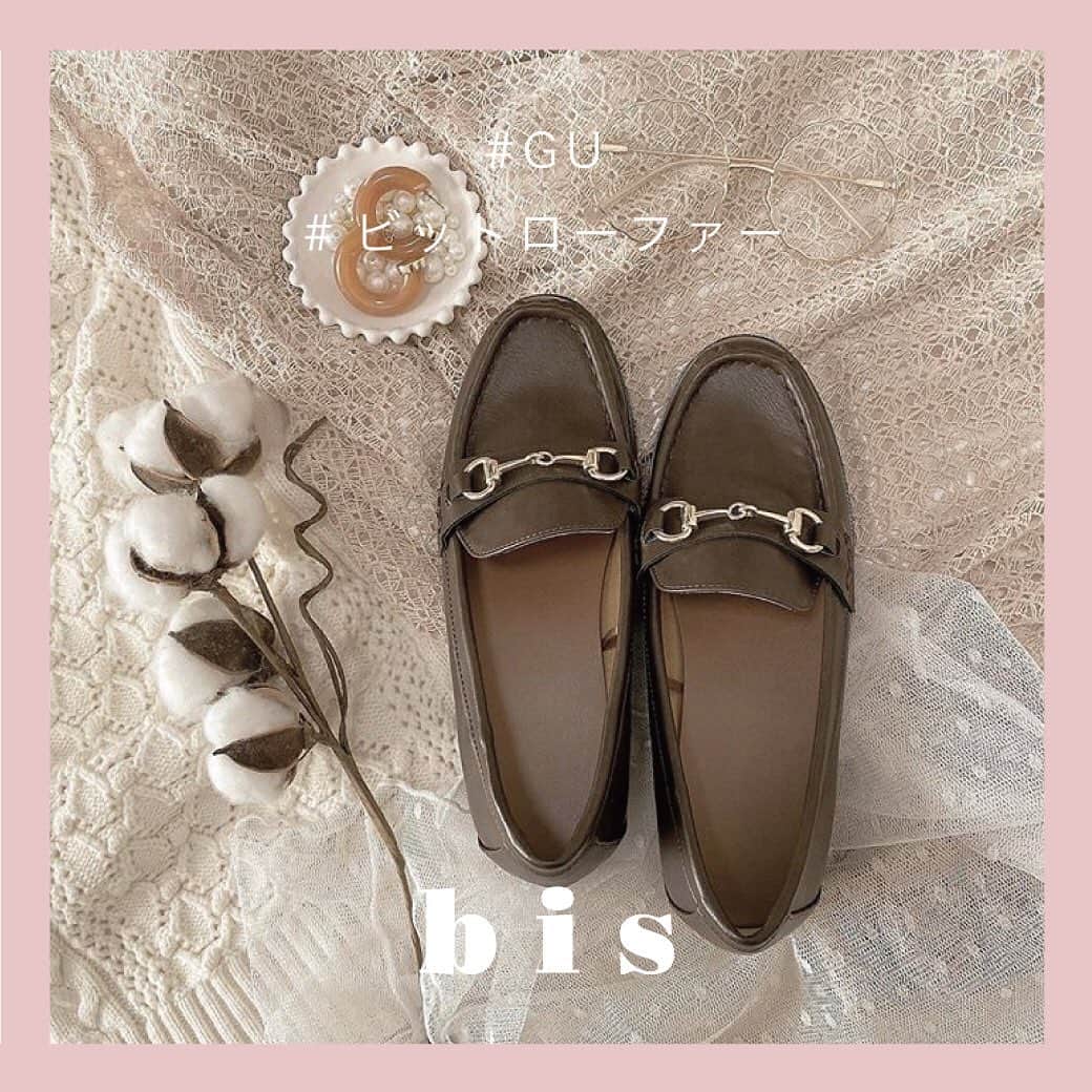 のインスタグラム：「.﻿ 👞﻿ ﻿ ﻿ GU @gu_for_all_ からビットローファーが登場！﻿ レトロ、ガーリー、カジュアルどんなコーディネートにもぴったり❤︎﻿ 色んなカラーや素材があるよ✨﻿ ﻿  スワイプしてチェックしてね👉🏻﻿ ﻿ ﻿ ﻿ ﻿ ﻿ #ビットローファー #ジーユー#ジーユーコーデ #ジーユーマニア #ジユパト #gu新作 #GU #gu購入品 #プチプラコーデ #プチプラ #プチプラファッション #置き画 #置き画コーデ #置き画くら部 #ベージュ #トレンド #プチプラ部 #大人gu部 #低身長コーデ #bis_web」