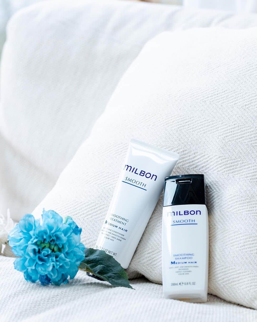 のインスタグラム：「Dried and brittle hair is a common issue for a lot of peope during winter. Milbon smooth series is made to slove that issue!  Try the products and feel the difference on your hair. ＝＝＝＝＝＝＝＝＝＝ Milbon official account. WE provide worldwide stylist-trusted hair products. On this account, we share how stylists around the world use Milbon products. Check out their amazing techniques! ＝＝＝＝＝＝＝＝＝＝ #milbon #globalmilbon #milbonproducts #hairdesign #haircut #haircare #hairstyle #hairarrange #haircolor #hairproduct #hairsalon #beautysalon #hairdesigner #hairstylist #hairartist #hairgoals #hairproductjunkie #hairtransformation #hairart #hairideas #beauty #shampoo #hairtreatment #beautifulhair #smooth #smoothhair」