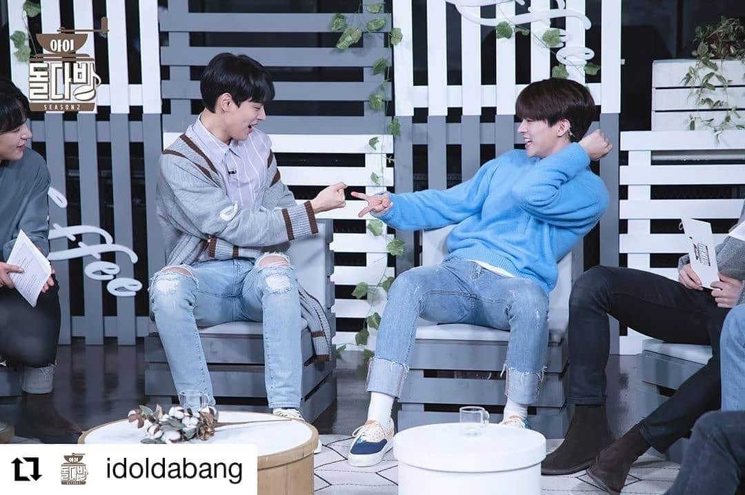 Victonさんのインスタグラム写真 - (VictonInstagram)「#Repost @idoldabang • • • • • • #아이돌다방 시즌2 2회 <빅톤 편> 현장사진 공개! 녹화 내내 넘치는 텐션으로  제작진 광대 모조리 훔쳐간 울 흥토니들😭 그 대유잼 현장으로🔥  #Seezn #화목am11시 #라이프타임 #목pm8시 #앤디 #유선호 #선호즈 #빅톤 #VICTON」12月13日 18時16分 - victon1109