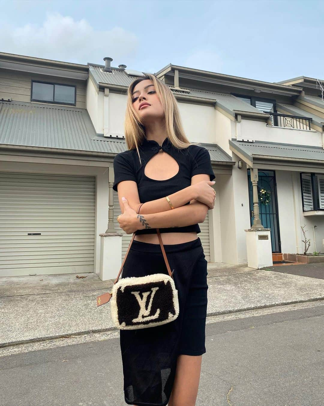 リリーマイマックさんのインスタグラム写真 - (リリーマイマックInstagram)「Who else buys themselves Christmas presents? 🙋🏻‍♀️ @louisvuitton #LVAustralia」12月13日 19時45分 - lilymaymac