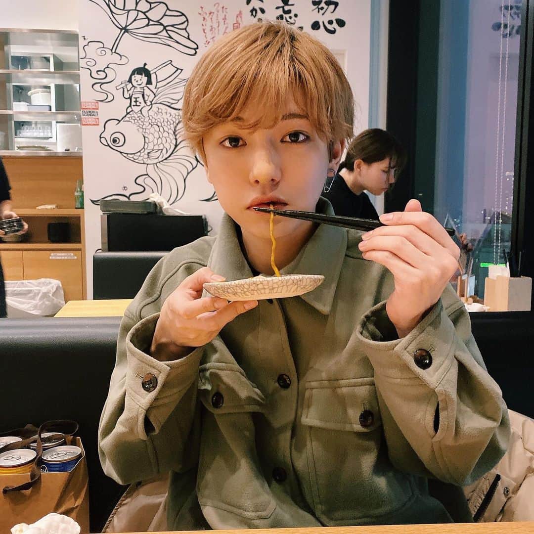 こんどうようぢのインスタグラム：「や・き・そ・ば  #こんどうようぢ #こんどうようぢを教え隊  #こんどうようぢphotobook  #みこうかい #미코우카이 #요우지스타그램」