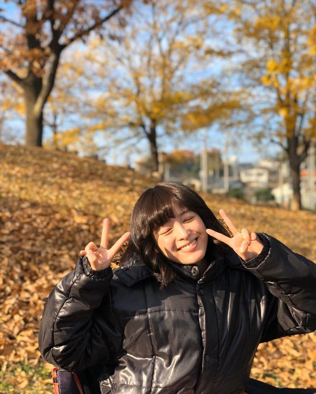 清野菜名さんのインスタグラム写真 - (清野菜名Instagram)「さーんちゃん、撮ってくれてありがとう。  おつかれーらいす  #今日から俺は」12月13日 20時18分 - seinonana